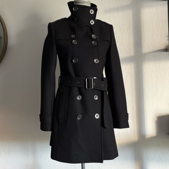 Burberry Black Wool Cashmere Classic Belted Trench Coat Size Small New - Picture 1 of 15